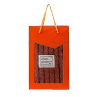 Ensemble cadeau de trois serviettes de bain en velours corail avec broderie et impression de logo personnalisé