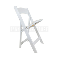 Vente en gros Chaises pliantes en bois blanc d'extérieur Wimbledon Garden pour événements et mariages