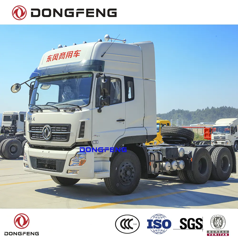 Dongfeng 6x4 LHD yükleme Yuchai 375 HP E3 motor hızlı 12F şanzıman G.C.W 50 tonluk traktör kamyon satılık