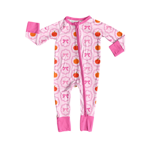 Précommande Combinaison-pyjama personnalisée OEM pour bébés filles, à manches longues, douce et extensible, avec motifs feuilles, tracteurs et citrouilles, zippée, pour l'automne - Product Image 2