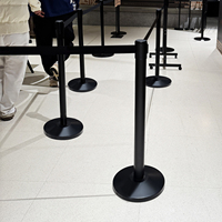 Poteau de guidage rétractable avec bande pour la gestion des files d'attente en hôtels, banques et événements, barrière de contrôle de foule pour piétons