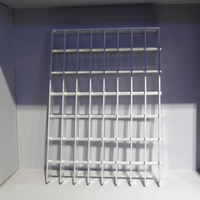 Plateforme d'équipement en gros : Marches d'escalier, Drainage d'eau, Grille de passage en acier galvanisé haute résistance
