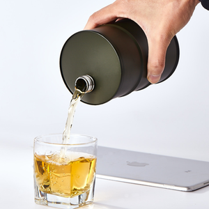 Aangepaste 25Oz/750Ml Tonvormige Rvs Heupfles Zwart Alcohol Whisky Heupfles Fles - Product Image 6