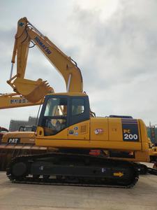 Excavadora Komatsu pc200-7 de segunda mano, modelo popular de 2018, de alta calidad, con motor, modelo popular, económica y fácil de usar, en venta. - Product Image 4