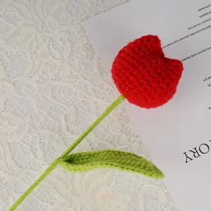 크리 에이 티브 수제 짠 크로 셰 뜨개질 튤립 꽃다발 선물 웨딩 장식 크로 셰 뜨개질 인공 꽃