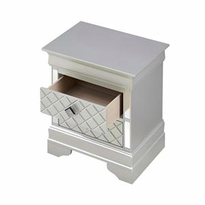 Table de chevet argentée champagne avec tiroirs à motif diamanté, meubles de chambre à coucher - Product Image 2