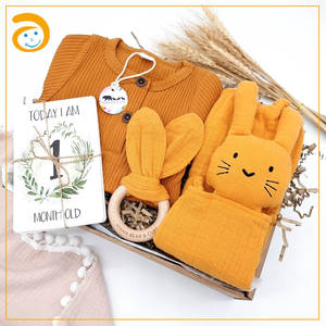 Nouveau-né bébé garçon fille bouton bébé combinaisons infantile 100% coton barboteuse ensemble boîte-cadeau nouveau-né en bois jalon bébé <span class=keywords><strong>naissance</strong></span> cadeau - Product Image 4