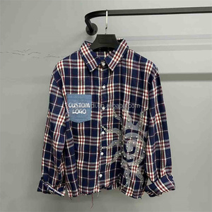 <span class=keywords><strong>Chemise</strong></span> en flanelle à manches longues à <span class=keywords><strong>carreaux</strong></span> bleus <span class=keywords><strong>et</strong></span> rouges décontractée populaire avec poche en jean <span class=keywords><strong>et</strong></span> diamant clouté <span class=keywords><strong>Chemise</strong></span> à simple boutonnage pour homme printemps - Product Image 1
