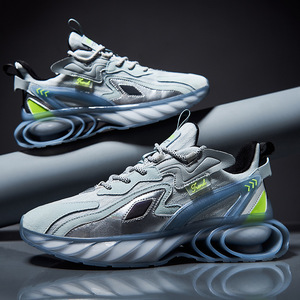 Nuove scarpe Casual da <span class=keywords><strong>uomo</strong></span> con <span class=keywords><strong>tacco</strong></span> <span class=keywords><strong>alto</strong></span> scarpe sportive moda scarpe da corsa <span class=keywords><strong>uomo</strong></span> di alta qualità <span class=keywords><strong>Sneakers</strong></span> da <span class=keywords><strong>uomo</strong></span> - Product Image 4