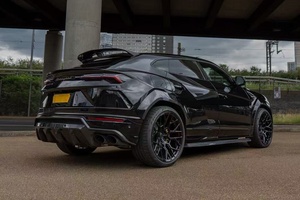 ชุดแต่งคาร์บอนไฟเบอร์สไตล์ UB สำหรับ Lamborghini Urus S สภาพใหม่  ลิ้นกันชนหน้า ดิฟฟิวเซอร์ สปอยเลอร์ ชุดแต่งไวด์บอดี้ อัพเกรด UB - Product Image 3