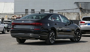 Volkswagen <span class=keywords><strong>Passat</strong></span> 280TSI Turbo 2023: <span class=keywords><strong>Berlina</strong></span> Business di Medie <span class=keywords><strong>Dimensioni</strong></span>, Confortevole per Famiglia e Lavoro, Fornitura Globale - Product Image 5