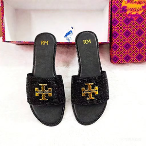 Nuevas Sandalias Planas de Diseño de Lujo 2026 al por Mayor, Versátiles, Retro, Sencillas, con Pedrería para Mujer - Product Image 4
