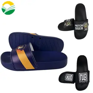 Großhandel Fabrik benutzer definierte Logo Pvc Pu Hausschuhe neue Farbe mit geprägten Druck Flip Flops für Unternehmen