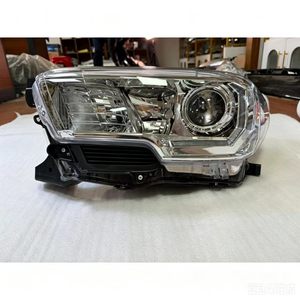Conjunto de Faros Delanteros Halógenos Estilo Fábrica, Especificación Estadounidense, para Toyota Tacoma 2016 - Product Image 2