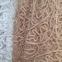 Prix de gros Serviettes multicolores Tissu Fil Blanc Dentelle 100% Polyester Tissu Broderie Dentelle pour Vêtement de Dame Tissu