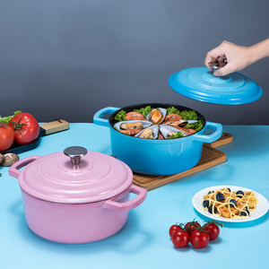 <span class=keywords><strong>Cocotte</strong></span> <span class=keywords><strong>en</strong></span> <span class=keywords><strong>fonte</strong></span> minimaliste personnalisée avec revêtement émaillé, écologique, style français - Product Image 5