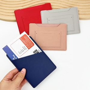 Porta Passaporto Sottile <span class=keywords><strong>in</strong></span> Pelle PU con Logo Personalizzato, Porta Biglietti da Viaggio con <span class=keywords><strong>Tasca</strong></span> per Carta d'Imbarco, Ideale per Regali Aziendali - Product Image 2