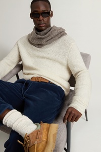 Suéter Masculino de Tricô Bouclé Macio com Gola Redonda, Textura de Fio Pipoca e Toque de Lã, Pulôver Casual de Inverno - Product Image 2