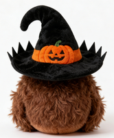 Poupée sorcière en peluche marron brodée Kawaii pour Halloween avec chapeau de sorcière noir et décoration citrouille, 100 % polyester, décoration d'intérieur