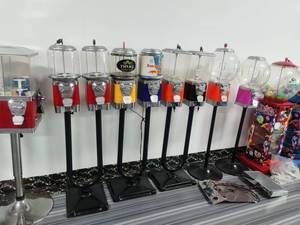 Soporte Alto DEER para Máquina Expendedora/Máquina de Dulces y Chicles, Negro, 36 cm de Diámetro - Product Image 5