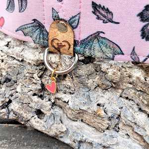 Halloween con murciélagos, lindo collar de galgo rosa para perro, martingala de deslizamiento limitado o collar de hebilla whippet / Sugar Bat - Product Image 5