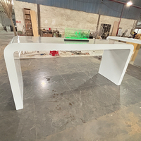 Table de salon en surface solide de conception U pour bar et zone de repos, avec capacité de restauration par polissage