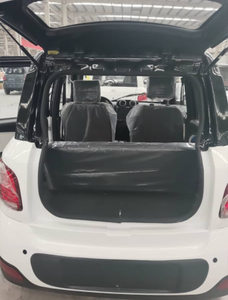 รถยนต์ไฟฟ้าขนาดเล็กสี่ล้อรุ่นใหม่สำหรับผู้ใหญ่จากโรงงานจีน EU Hezon EV พร้อมมอเตอร์ 40 กิโลวัตต์ แบตเตอรี่ 12 โวลต์ 100 แอมป์ชั่วโมง ความเร็วสูงสุด 50 กม./ชม. - Product Image 3
