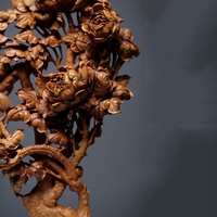Statue indienne ancienne en bois de santal, ornement de collection pour l'entrée intérieure de la maison, objet de collection, couleur nationale, parfum céleste, bonsaï