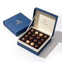 Boîte et sac magnétiques en chocolat à texture gaufrée personnalisée, recyclables, emballage cadeau en papier rigide pour chocolat de Noël à Dubaï