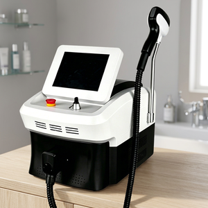 Dispositivo Profesional de Depilación Láser de Diodo con Triple Onda de Hielo 755 1064 808nm, Máquina de Depilación Láser de Diodo con Enfriamiento por Hielo de 3 Longitudes de Onda - Product Image 1