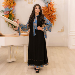 Nuovo abito musulmano elegante Abaya <span class=keywords><strong>medio</strong></span>-orientale da donna con cuciture a diamanti a colori a contrasto - Product Image 3