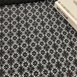 Wholesale Floral Pattern Non-<strong>Stretch</strong> Jacquard Guipure Mesh <strong>Lace</strong> Mesh <strong>Fabric</strong> for Bridal Wedding Dress in <strong>Stock</strong> - Product Image 5