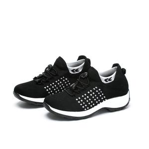Nouvelles chaussures d'été transfrontalières en coton respirant grande taille, tendance, élégantes, légères, style chaussettes, sportives, pour femmes, style ethnique - Product Image 3