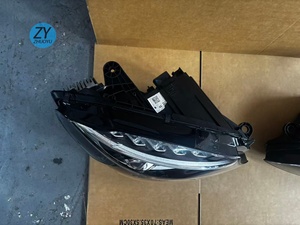 Faros LED de Alta Configuración para <span class=keywords><strong>Mercedes</strong></span>-Benz <span class=keywords><strong>Clase</strong></span> <span class=keywords><strong>C</strong></span> W205 C200/C260/C300 12V, Faros Originales - Product Image 5