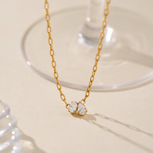 2025 Dazan New Ins 18K Chapado en oro Acero inoxidable Francés Minimalista Lucky Grass Tear Zircon 3 Diseño Garra Collar con clip de papel - Product Image 5