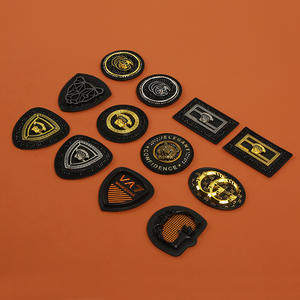 Aanpasbaar Pu-Label Met Metalen Duurzame Lederen Vierkante Logo-<span class=keywords><strong>Patch</strong></span> Voor Kleding Gevouwen Stijl - Product Image 3