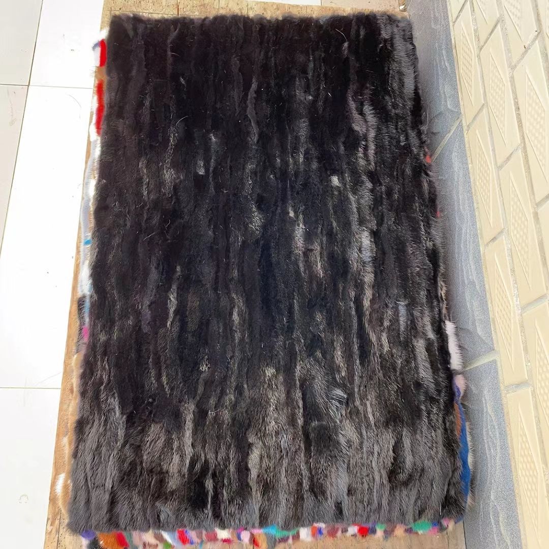 Materasso in visone con cuciture nere 5181