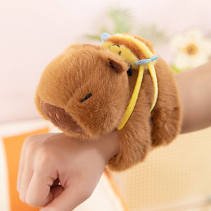 Capybara juguete de peluche lindo Super suave círculo muñeca fresa peluche regalo para niñas cumpleaños PP relleno cierre a presión en caja - Product Image 4