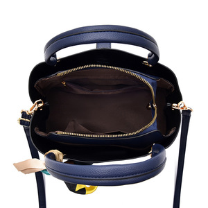 Sac à bandoulière en cuir PU de haute qualité, sac à main décontracté à grande capacité, sacs à main pour femme - Product Image 3