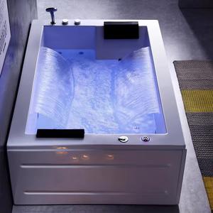 Vasca Idromassaggio di Lusso a 2 Posti in Acrilico con Getti d'Acqua, Cascata e Funzione Musicale per Interni - Product Image 2