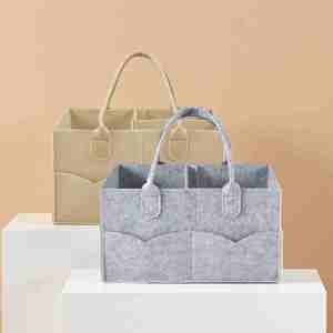 Bolsa Organizadora de Fraldas em Feltro Colorida com Múltiplos Bolsos, Logotipo Personalizado, Impermeável, Essenciais para Bebês - Product Image 1