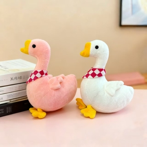 Juguetes <span class=keywords><strong>de</strong></span> peluche pequeños <span class=keywords><strong>de</strong></span> 7 pulgadas al por mayor, muñecos <span class=keywords><strong>de</strong></span> animales surtidos a granel para máquina <span class=keywords><strong>de</strong></span> garras y caja <span class=keywords><strong>de</strong></span> regalo para fiestas - Product Image 2