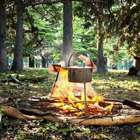 Trépied de camping compact et léger en acier inoxydable de 8 mm d'épaisseur, 600 g, étanche, pour 1 personne, idéal pour la cuisson, les pique-niques, les barbecues et toutes les occasions.