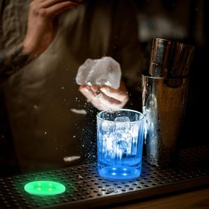 Sous-verres LED lumineux pour boissons, autocollants lumineux pour bouteilles d'alcool, sous-verres clignotants pour tasses, pour clubs, bars et fournitures de fête - Product Image 3
