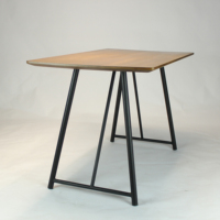 Foshan Fabricant de meubles Plateau de table long et carré en placage de contreplaqué Base en métal et fer Table haute