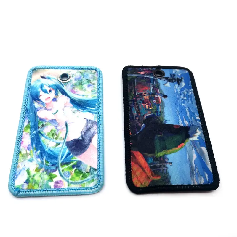 Cadeaux promotionnels, étiquette de Jet d'anime imprimée bon marché Jdm, tissu personnalisé, Stock de clés tissé, Style cadeau, étiquette d'anime, porte-clés Sublimation