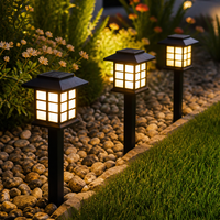 Lampe solaire LED de jardin en forme de maison, pour allée, 3000K, avec capteur de lumière, IP65, pour extérieur, jardin, pelouse, décoration