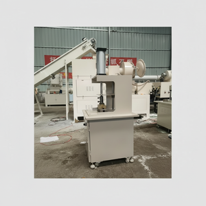 Máquina de fabricación más pequeña del mundo línea de producción de jabón hecho a mano - Product Image 1