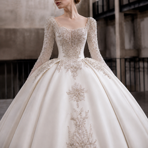 Vestido de Novia de Gala con Cuello Redondo, <span class=keywords><strong>Manga</strong></span> Larga con Efecto Ilusión, Adornado con Cristales y Apliques de Encaje, de Satén, con Cola Real, Venta al por Mayor - Product Image 4