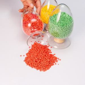 حبيبات البولي بروبيلين المعاد تدويرها والمعدلة الصديقة للبيئة |   حبيبات البولي بروبيلين السوداء لمعالجة البلاستيك العام - Product Image 3